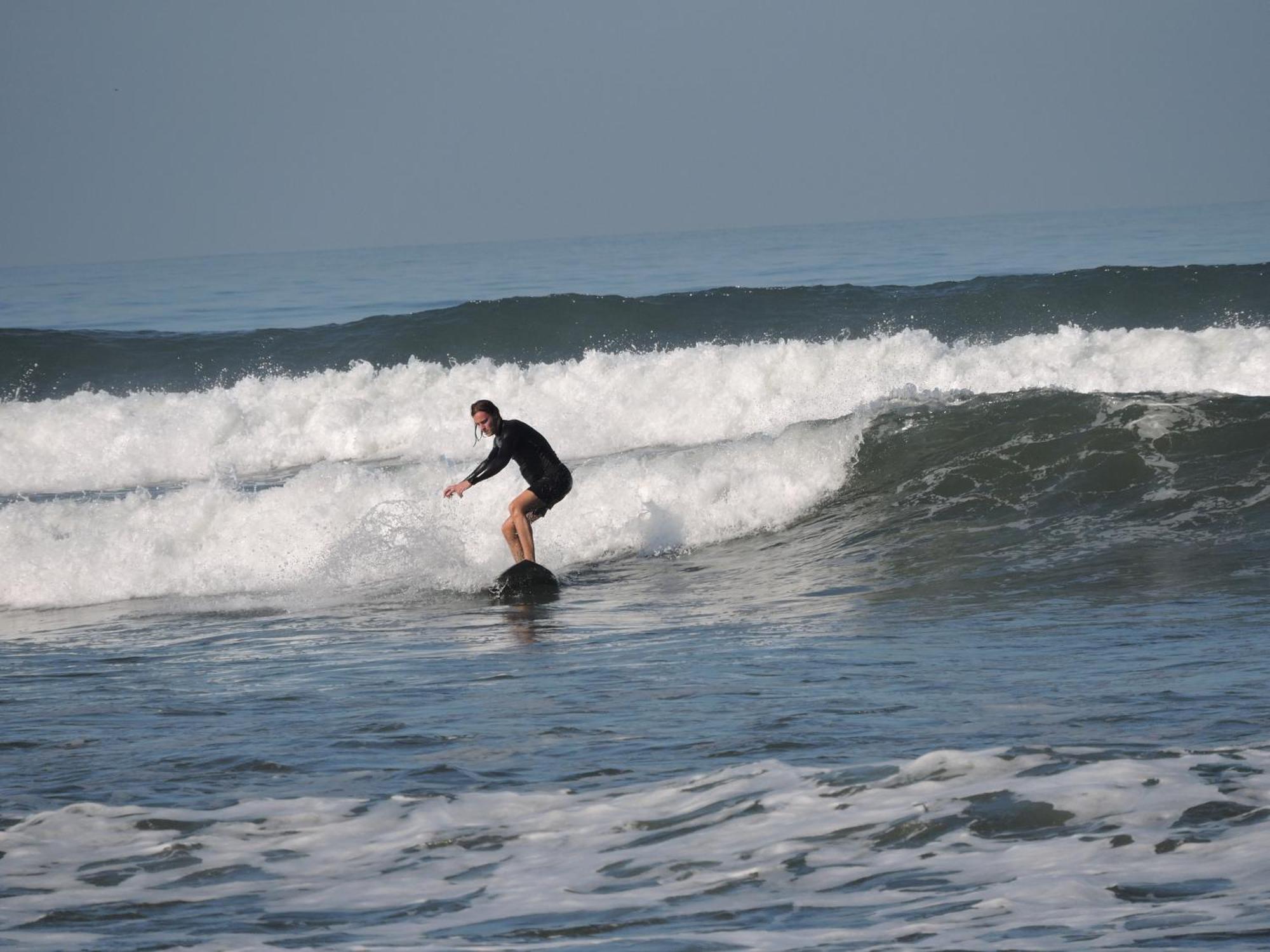Ferienwohnung Ayolah Surf House &Surf Camp Jembrana Exterior foto
